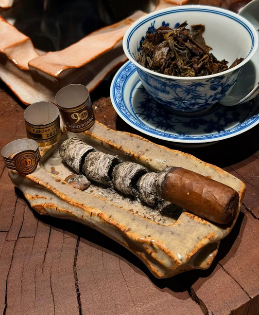 JP.Design❁ Rectangle — Shino Smoke-Fired Cigar Ashtray